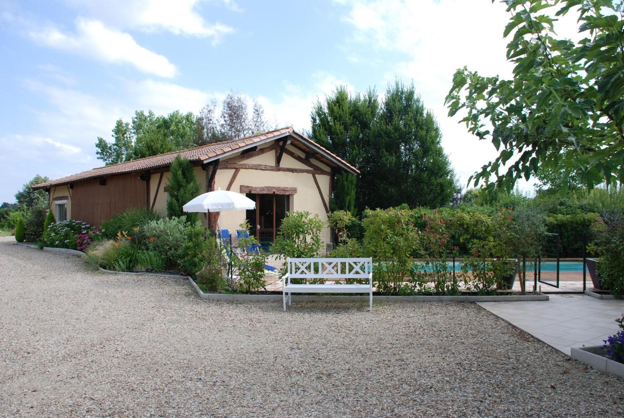 Chambres D'Hotes Du Clos Semper Felix Sainte-Bazeille ภายนอก รูปภาพ